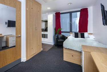 1 bed studio, Alma Street, Hillfields, Coventry, CV15QA - Image 3